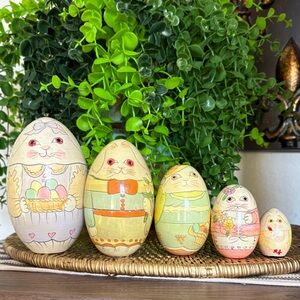True Vintage Enesco Wood Nesting Bunnies